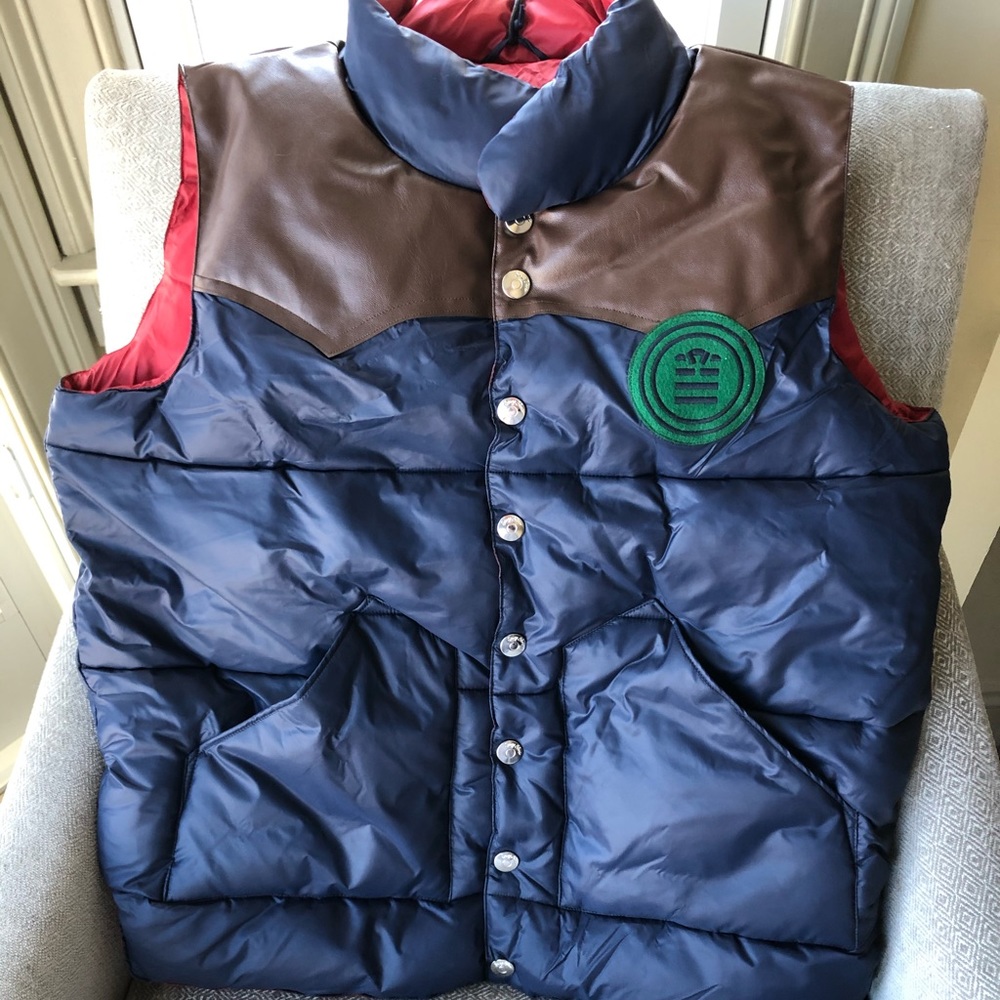 Serge blanco vest new with tags. Size L